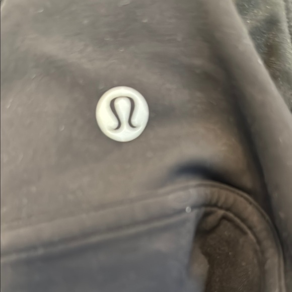 Lululemon Black Women's Sports Bra - Size 8 GUC - Picture 2 of 4